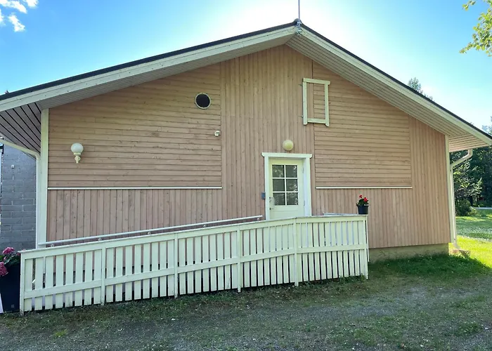 Pink Nissi Guest house