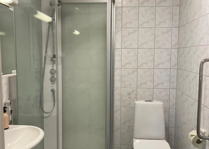 Pink Nissi Guest house 3*